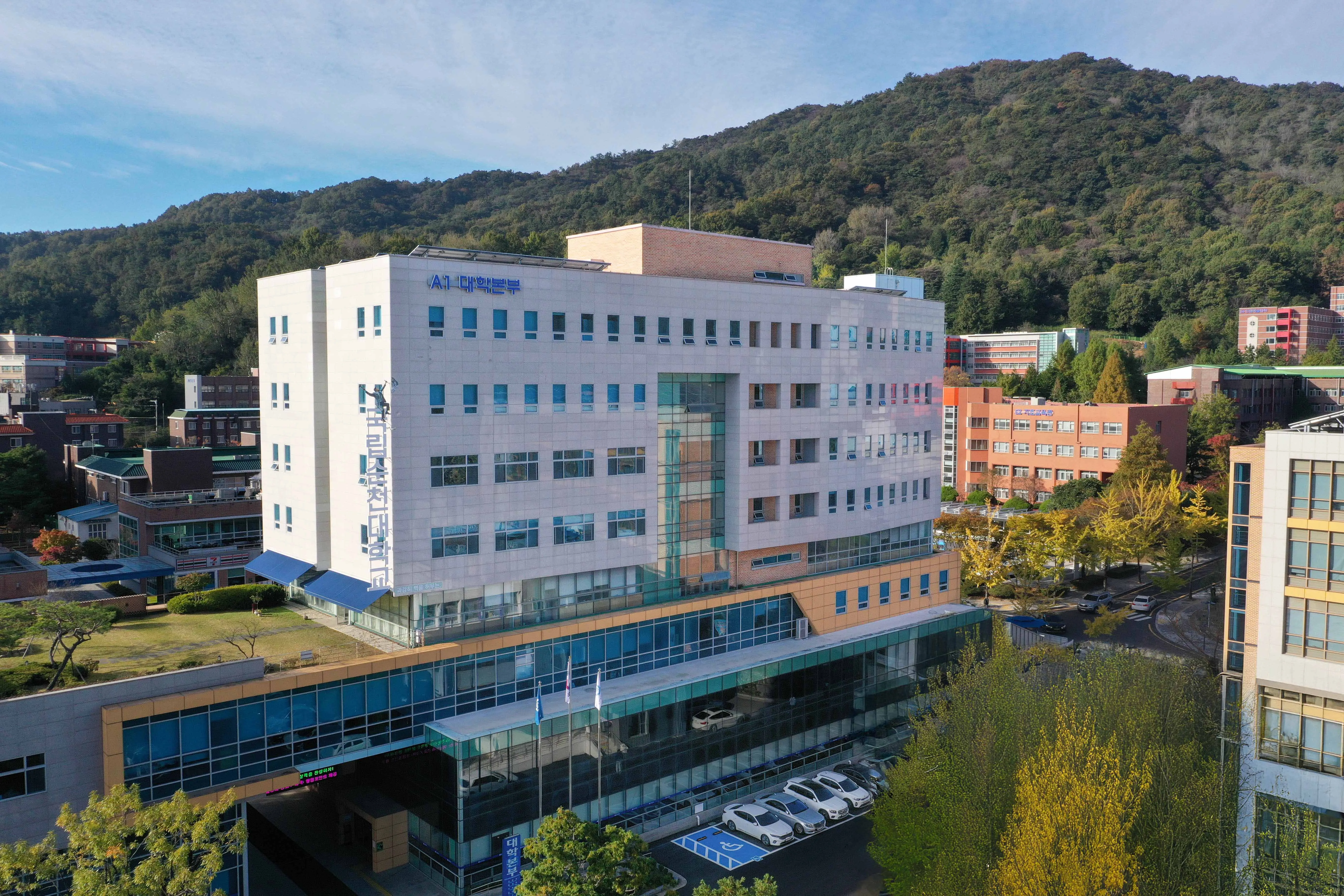 ★241129_통합국립대학교 의과대학 예비평가인증 신청_(최종배포용).jpg