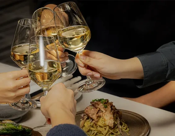 シムパティクス（SZIMPATIKUS）ソウル駅店｜ファインダイニング＆ワインバー - Thumbnail