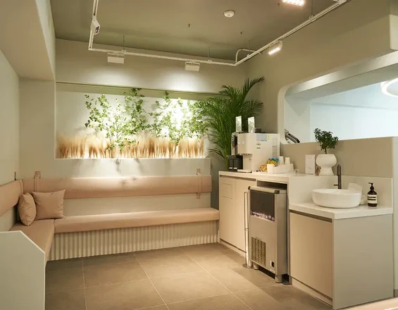 Shim Mapo-Gongdeok Branch | Makeup