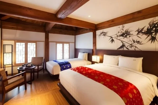 Gyeongwonjae by Walkerhill