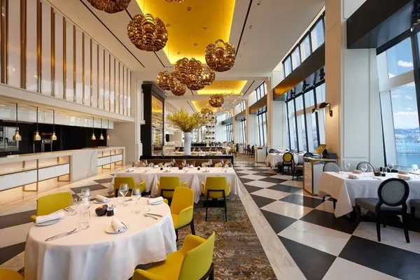 Hotel Lotte Signiel Seoul