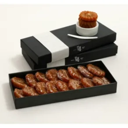 モンサン82 デザートライブラリー 伝統ヤックァ ギフトセット（18個入り）＋ショッピングバッグ（828g、1セット）