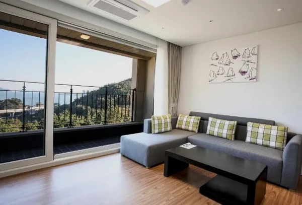 ラピスホテル南海（ナメ）- 3つ星または同等クラス