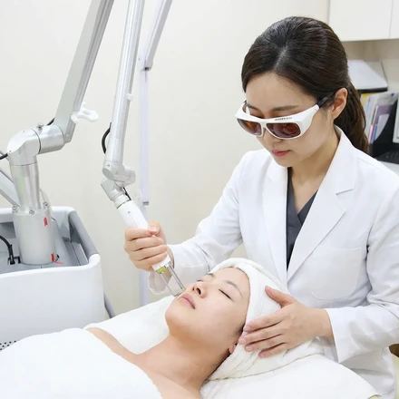 Morning Arrival | K-Beauty Skin Treatment, Personal Color & Styling Tour (4 Nights / 5 Days in Gangnam | Semi-Package)