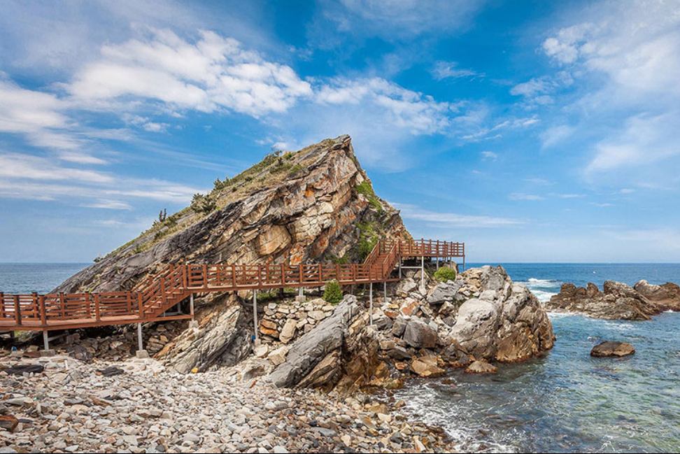 Gangwon-do Eastern Region 3-Day Tour (Gangneung · Sokcho · Samcheok) – Departing from Seoul