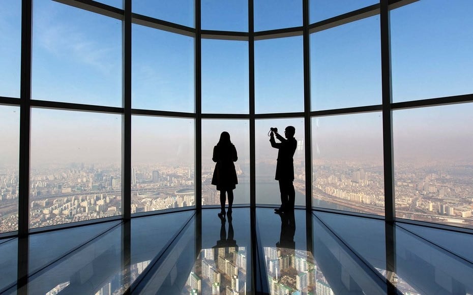 1-Day Seoul Daily Tour for Foreigners - Changdeokgung Palace, War Memorial, Seoul Sky