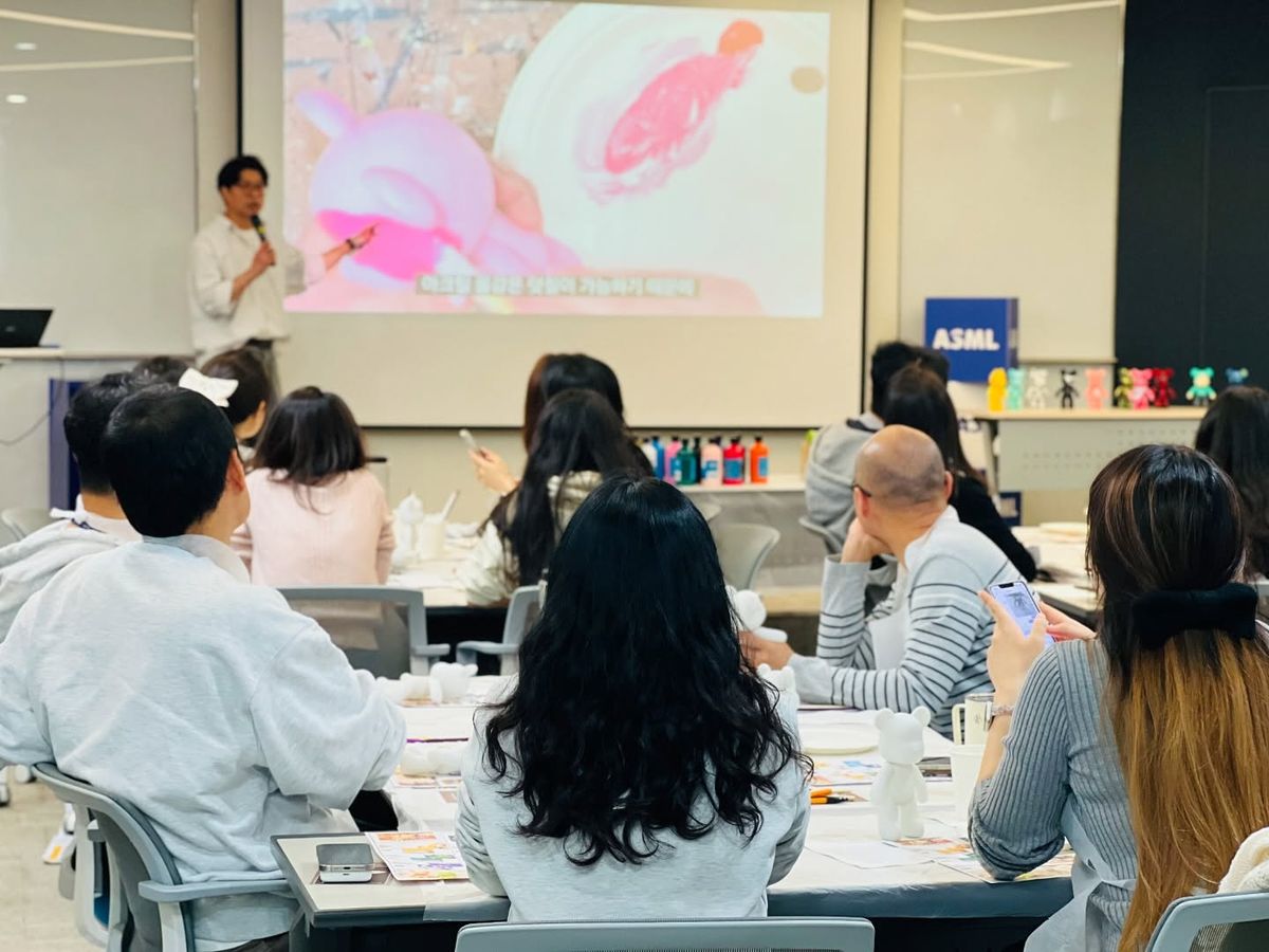 K-FOOD & K-BEAUTY 1-Day Experience in Seoul