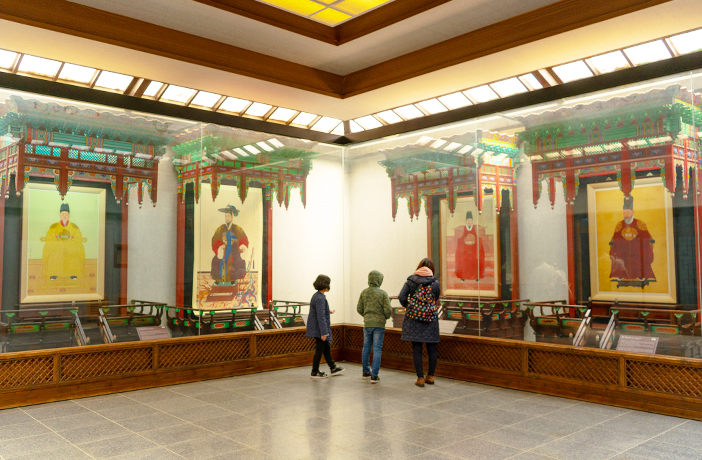 Central Region 2-Day Tour (Gongju · Jeonju · Gunsan) – Seoul Departure