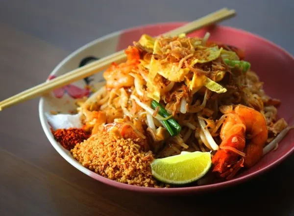 Feel the rhythm of Korea through local eyes.