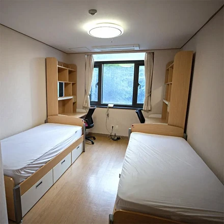 Global House Dormitory